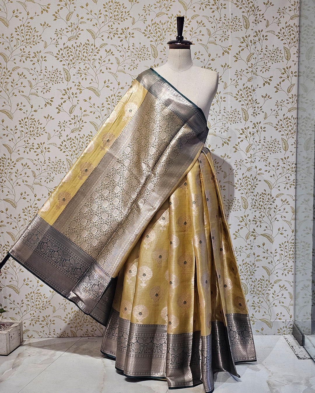 Tissue Kanjivaram Saree  Meenakari Butti with Designer Skirt Border & Brocade Pallu