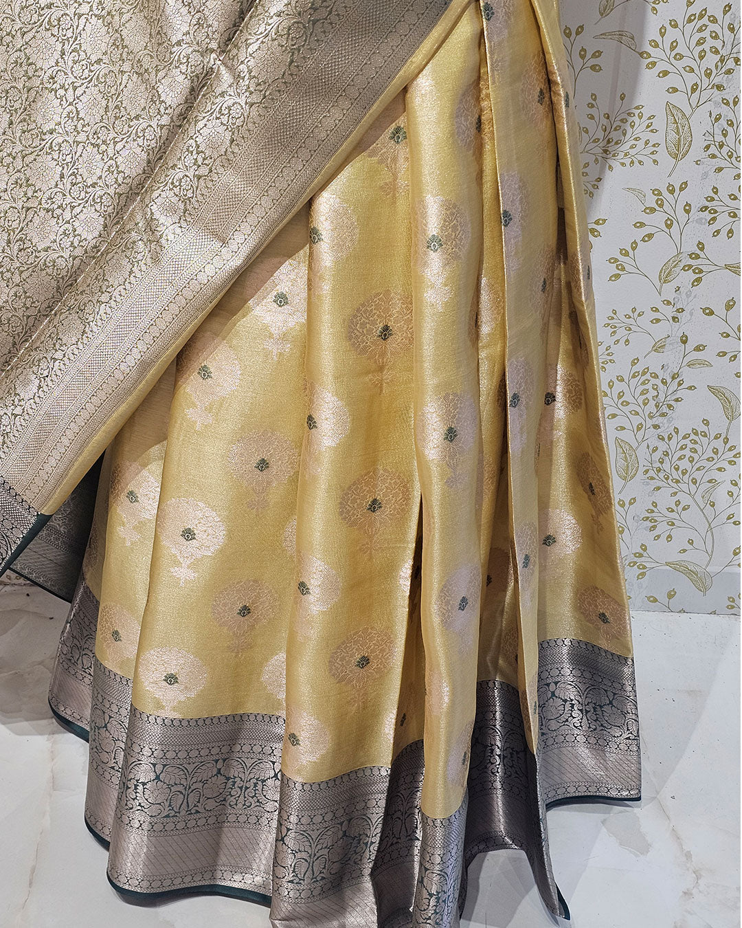 Tissue Kanjivaram Saree  Meenakari Butti with Designer Skirt Border & Brocade Pallu