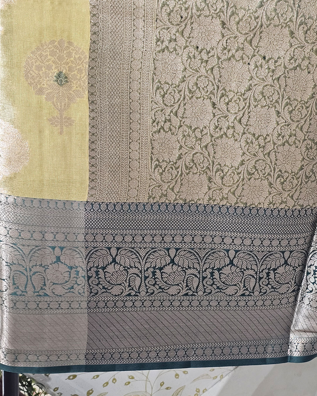 Tissue Kanjivaram Saree  Meenakari Butti with Designer Skirt Border & Brocade Pallu