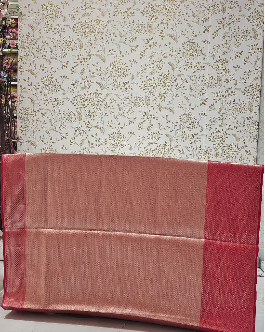 Tissue Kanjivaram Saree  Paisley Butti Border & Brocade Designer Pallu
