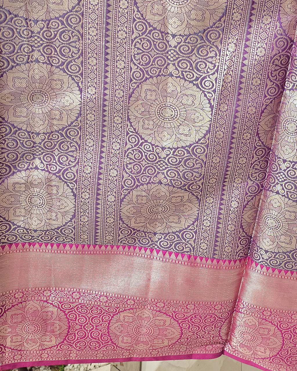 Tissue Kanjivaram Saree  Meenakari Butti & Brocade Designer Pallu