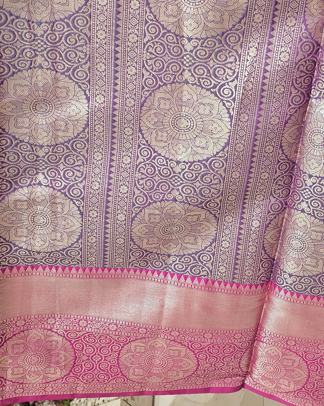 Tissue Kanjivaram Saree  Meenakari Butti & Brocade Designer Pallu